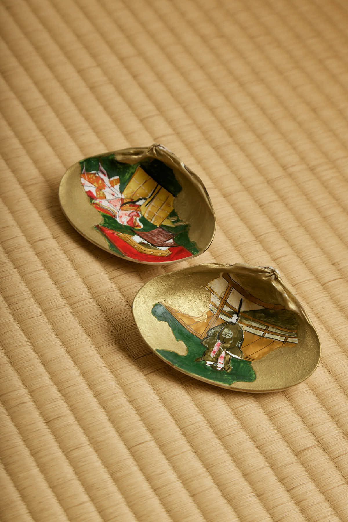 Hand-Painted Kai-Awase Shell