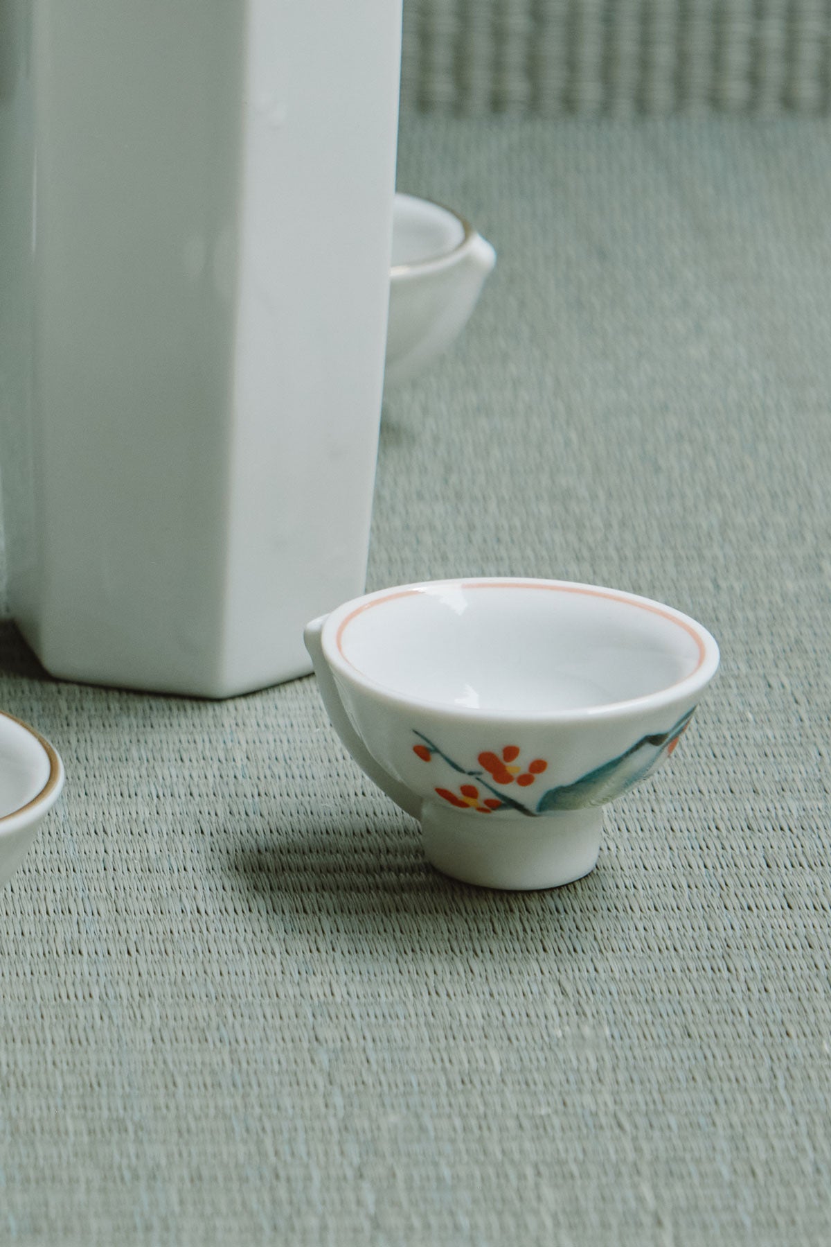 Whistling Uguisu Sake Container Set