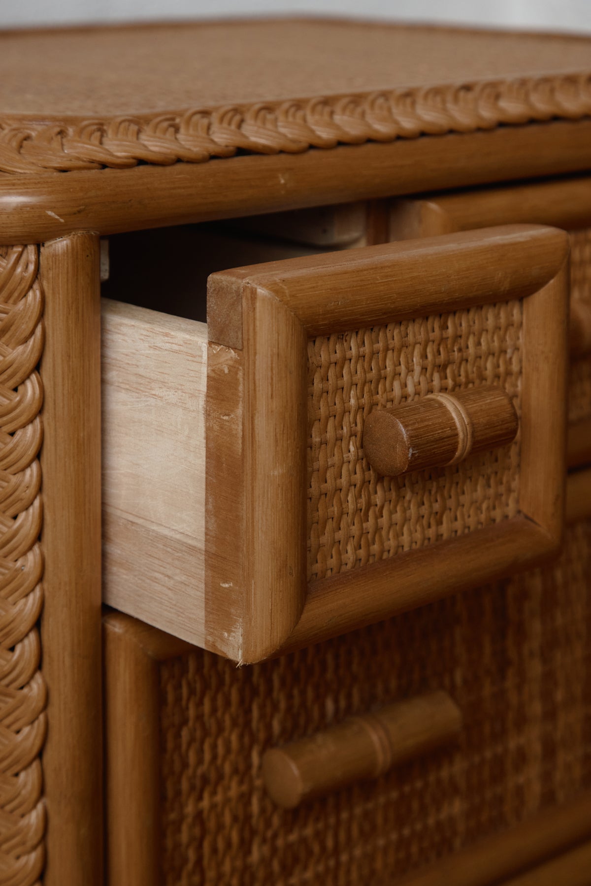Retro Rattan Chest ラタンチェスト