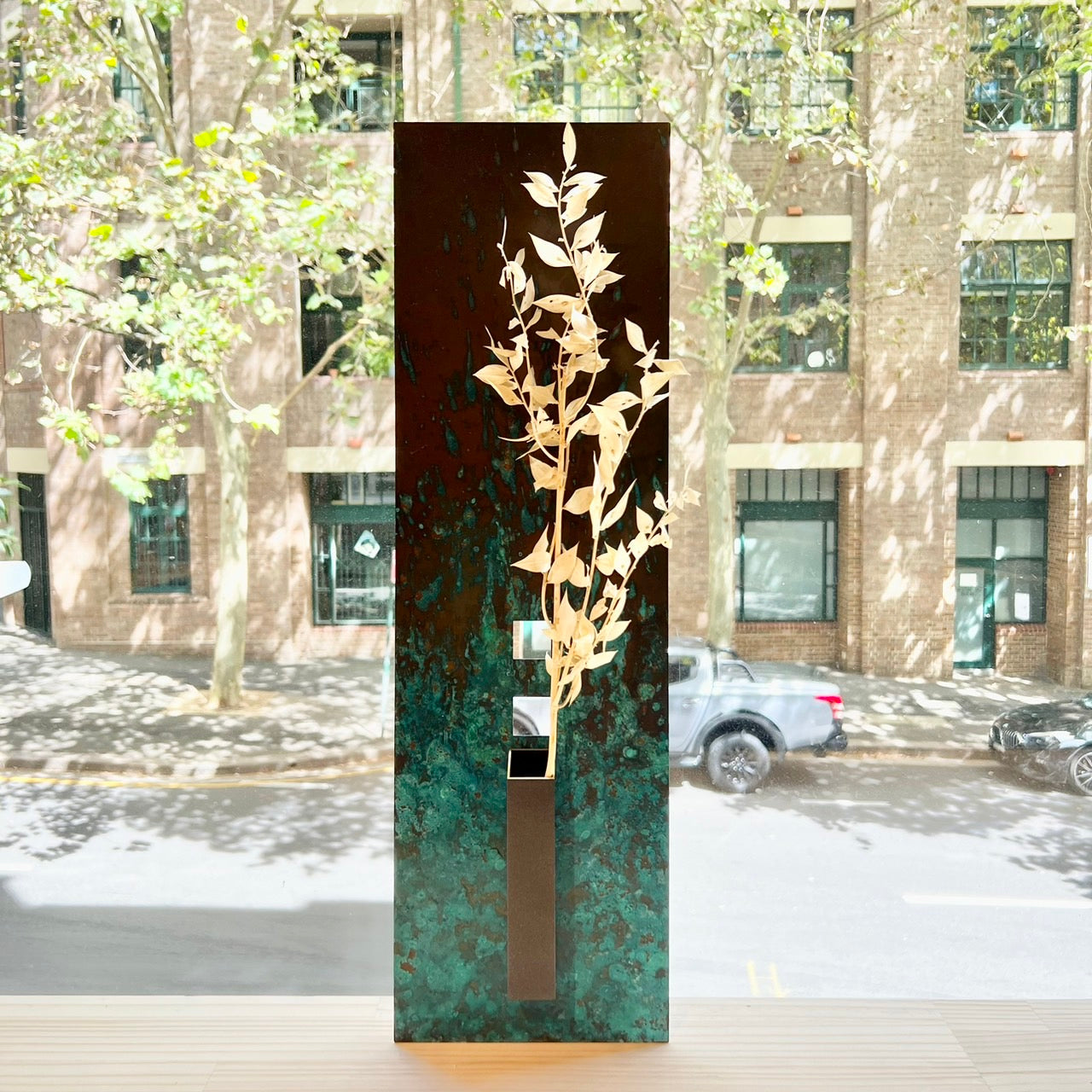 Wall Mounted Vase - Art Edition | Momentum Factory Orii