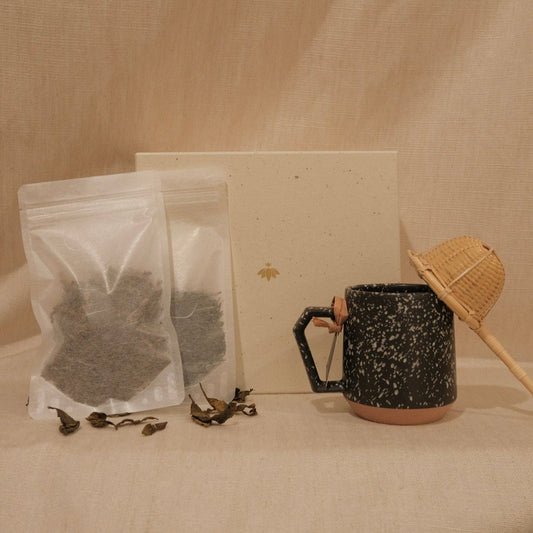 Holiday Tea Gift Set (please specify the two types of tea you'd like to include in your gift set by writing them in the "Notes" section at checkout)