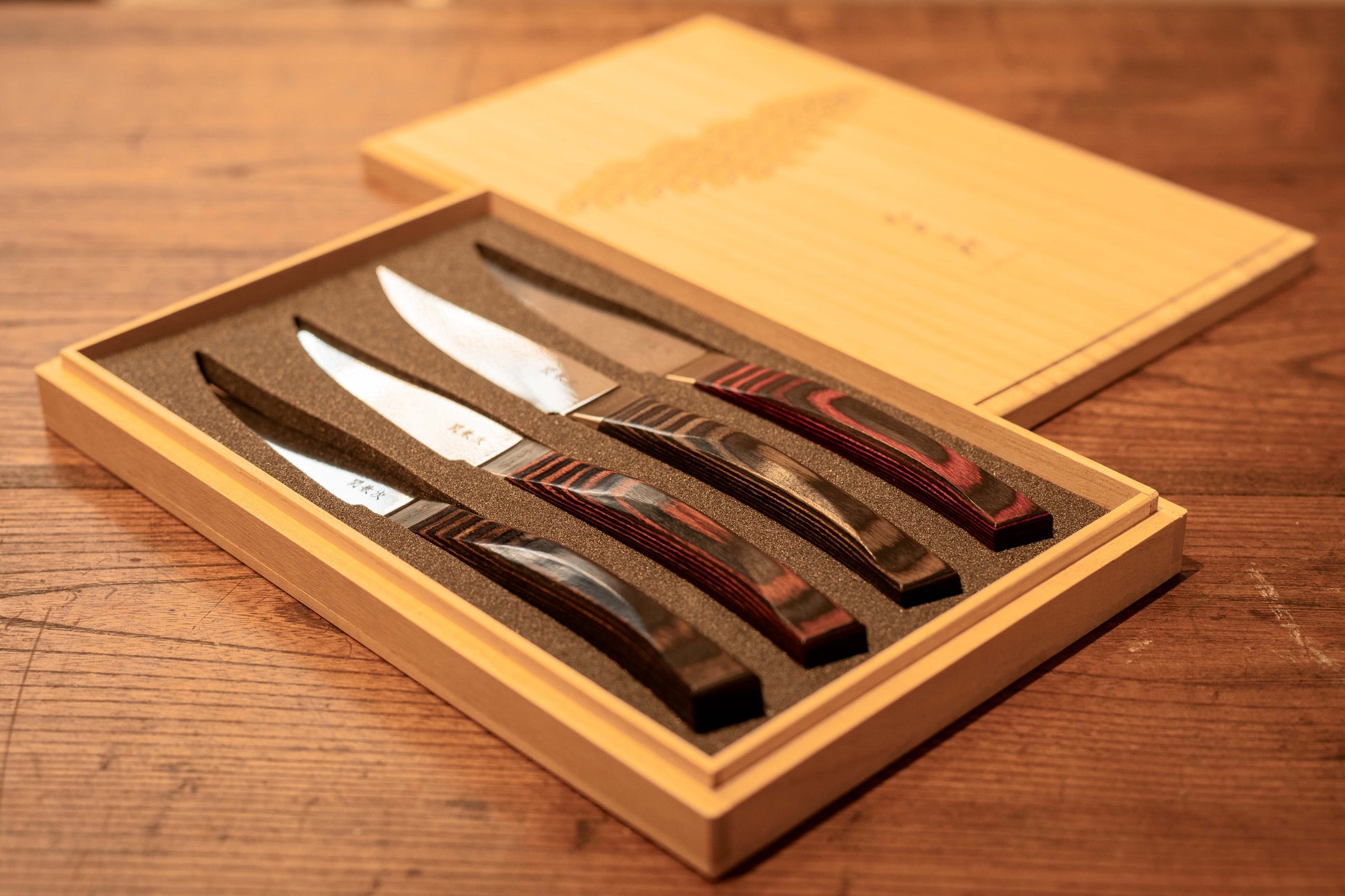 Damascus Steak Knife Set | Seki Kanetsugu cut regular native simplynative japan