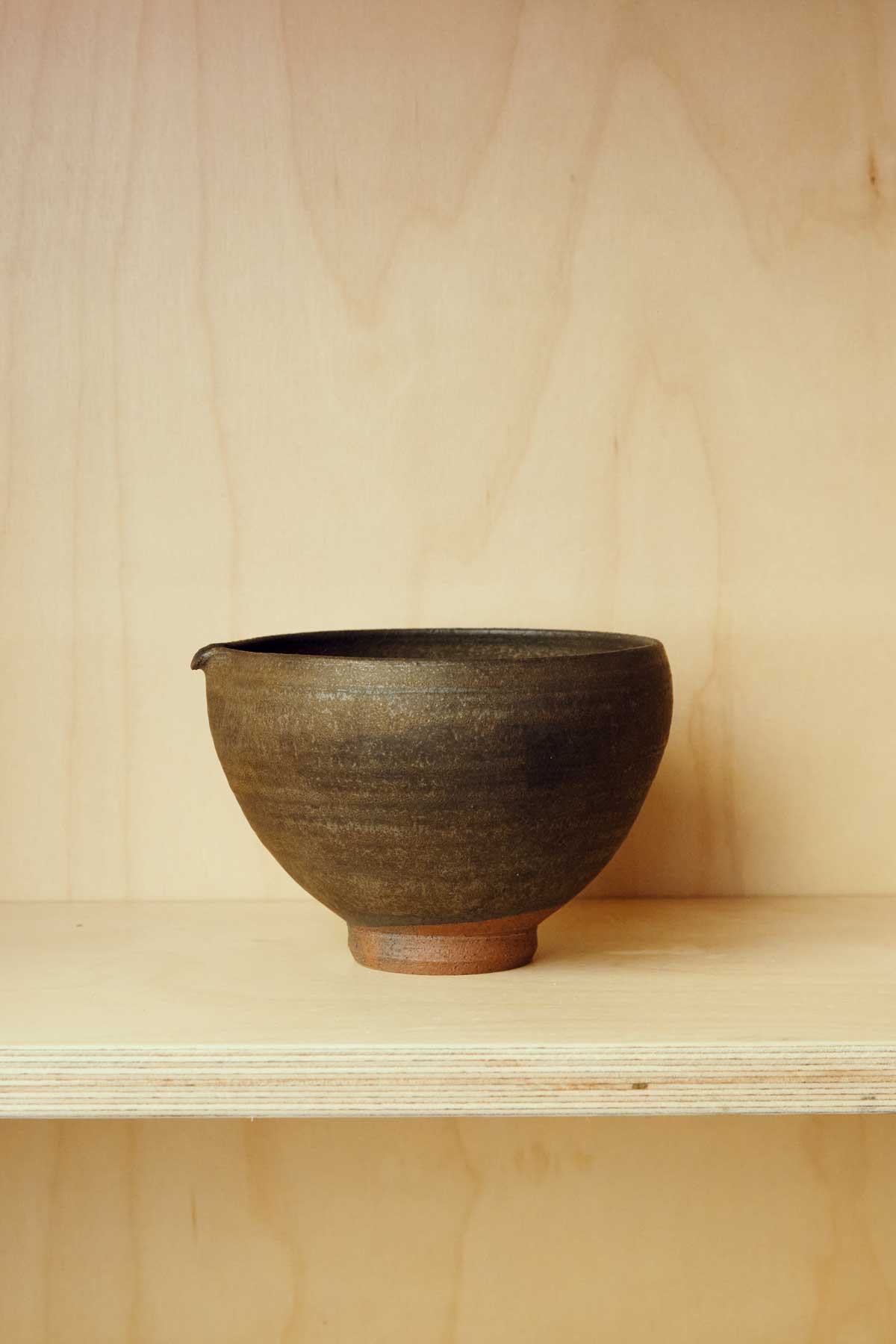 Matcha Bowl with Pouring Spout | Simply Native Original