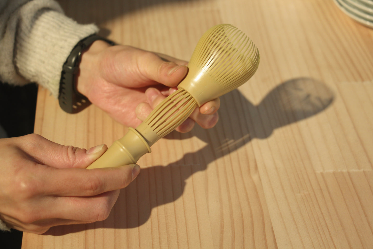 Resin Tea Whisk with Stand | 茶筅 Chasen