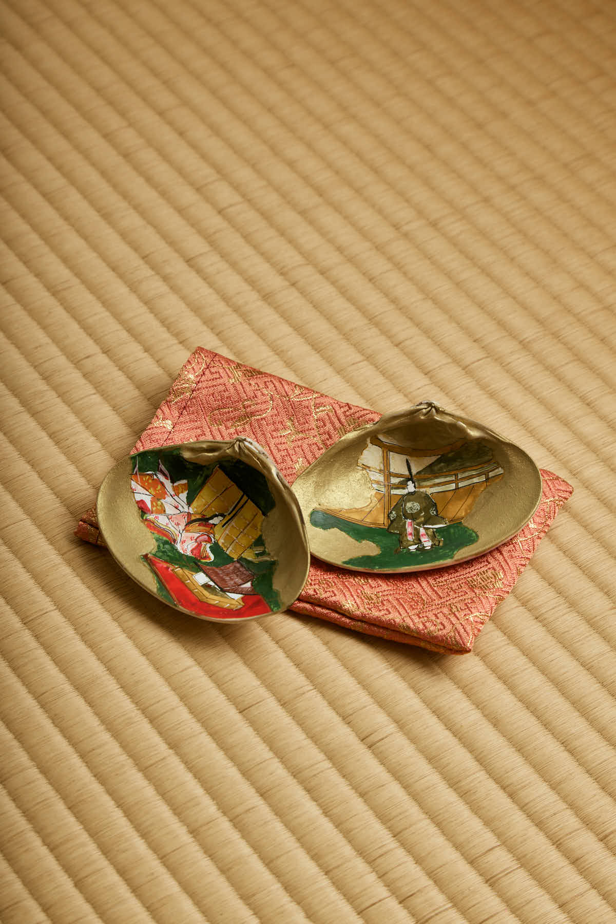 Hand-Painted Kai-Awase Shell