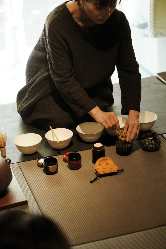 Tea Gathering Series - Five Bowls and One Dew