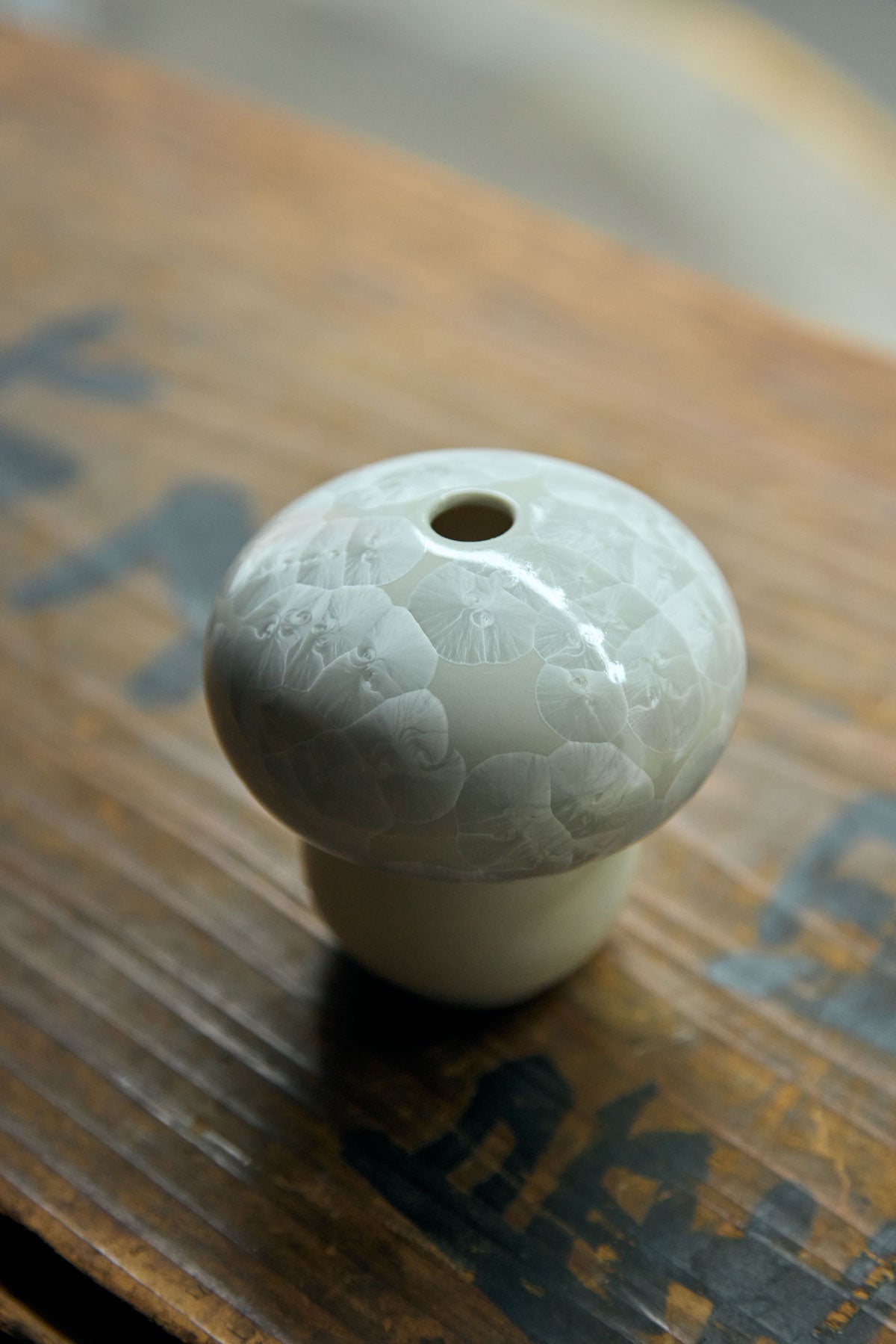 Hana-kessho Kinokō Mushroom Incense Holder | KUMAGAI