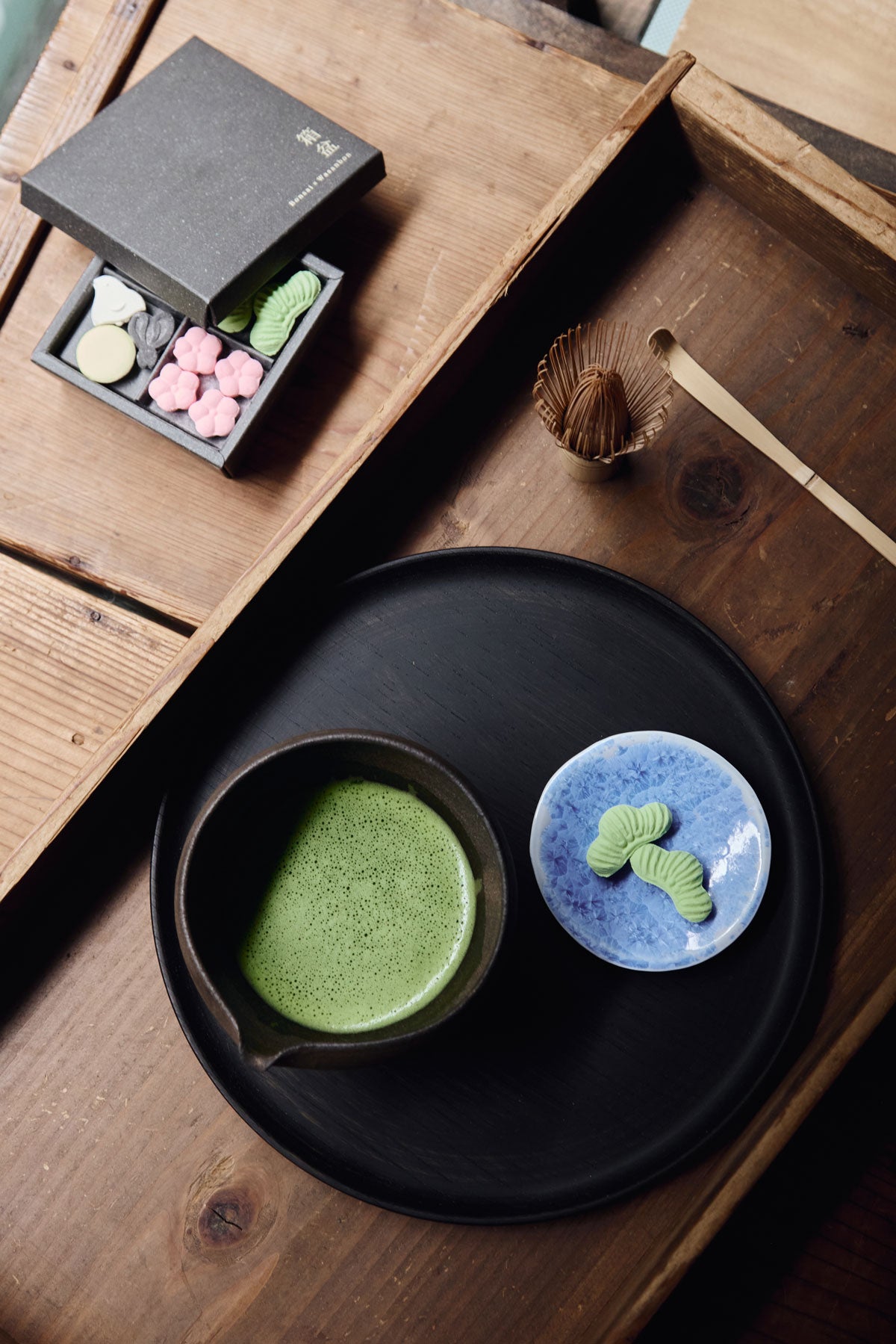 Takamatsu Bonsai and Sanuki Wasanbon Gift Set