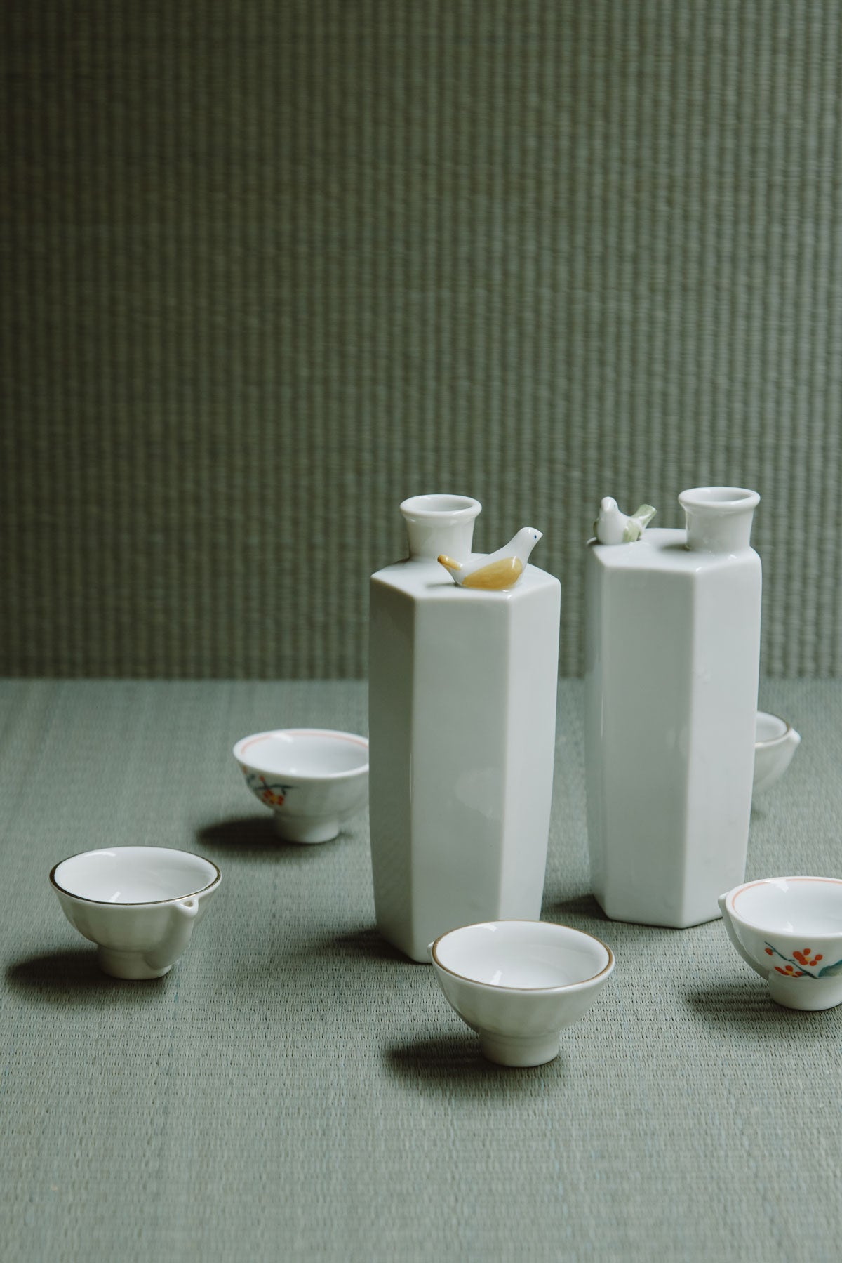 Whistling Uguisu Sake Container Set