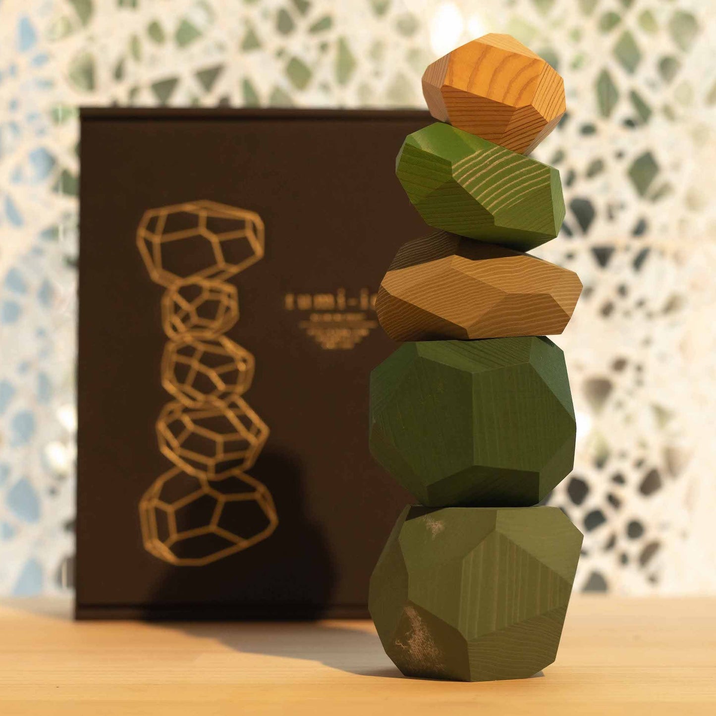 Tumi-isi balancing wooden blocks | BY: Daimon Kanno 【Online Only!】