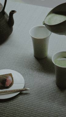 Matcha Bowl with Pouring Spout